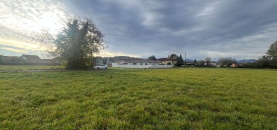 Terrain à bâtir à , Hautes-Pyrénées